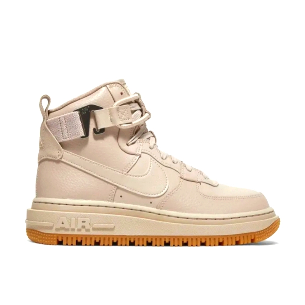 Nike Airforce 1 utility 2.0 sz 6